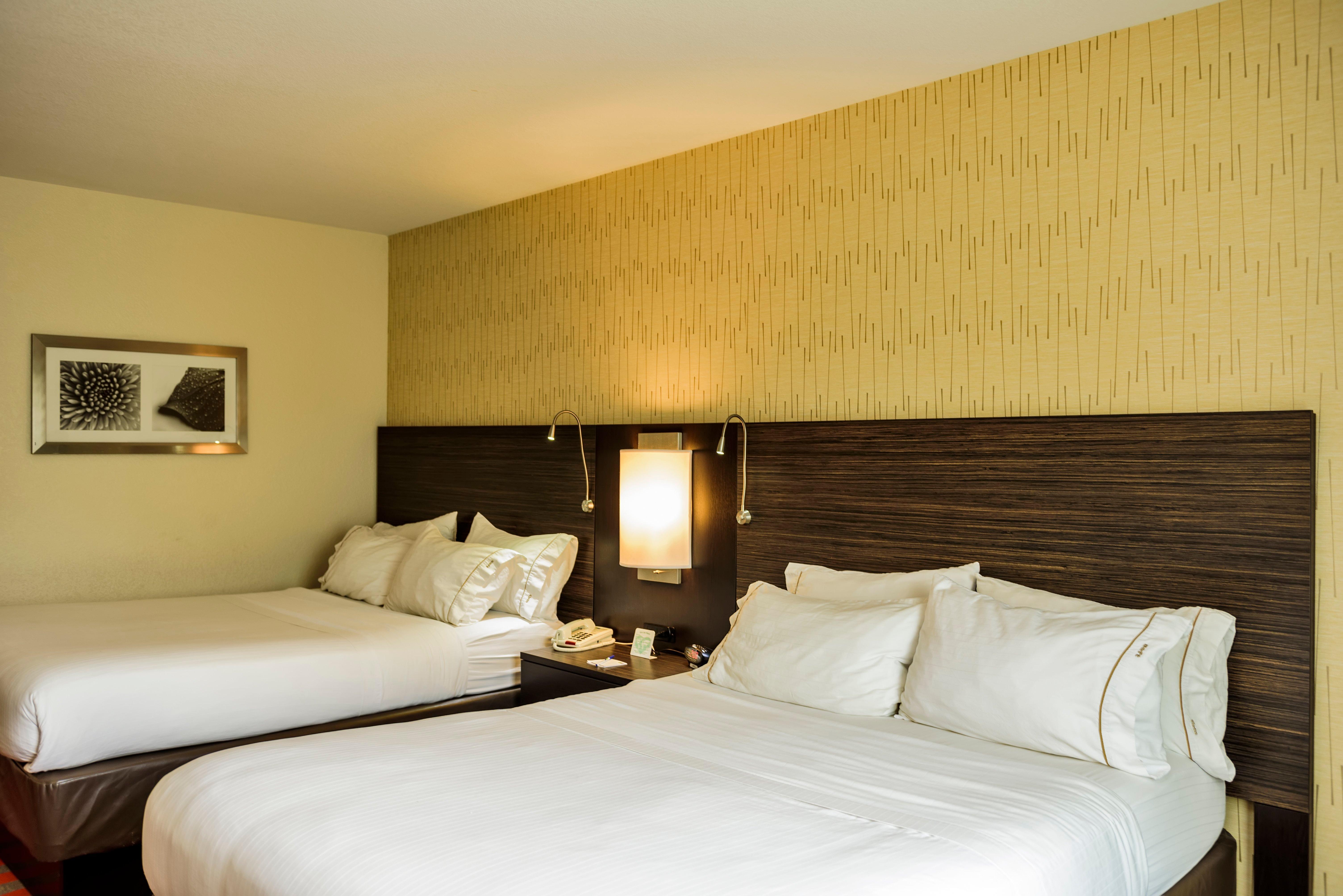 Holiday Inn Express And Suites - Bradford By Ihg Eksteriør billede